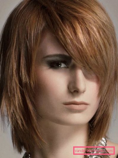 Haircut Aurora per viso lungo