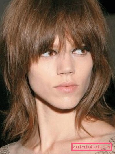 Aurora alla moda degli anni '80