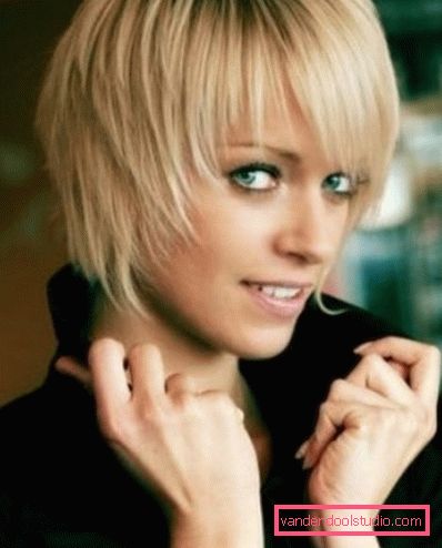 Haircut Aurora per capelli corti