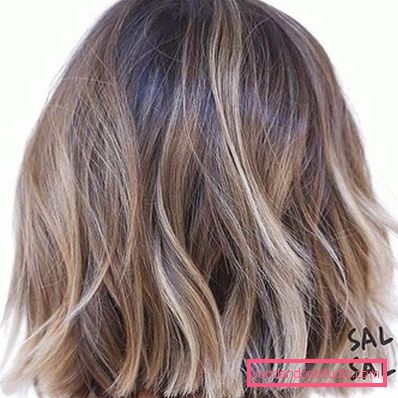 baloyazh su capelli scuri medi