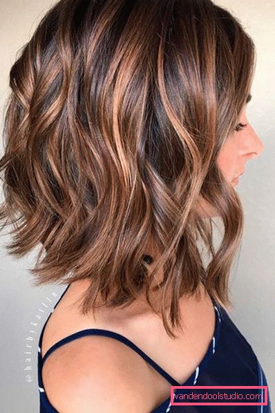 baloyazh su capelli scuri medi