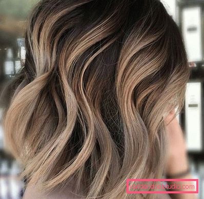 baloyazh su capelli scuri medi