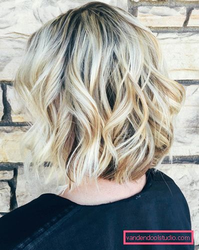 Evidenziazione della California per i capelli biondi