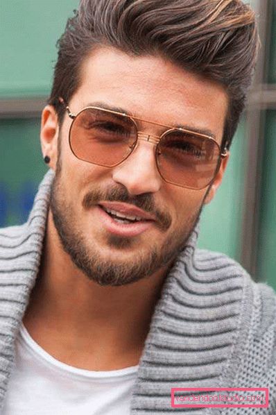 Taglio di capelli britannico sottigliezze