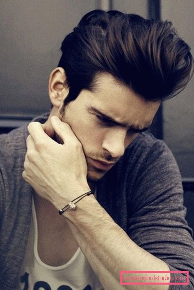 Taglio di capelli da uomo britannico per capelli uniformi