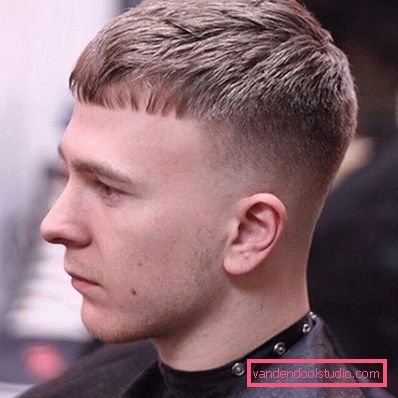 Il taglio di capelli da uomo a Cesare non è affatto difficile da eseguire