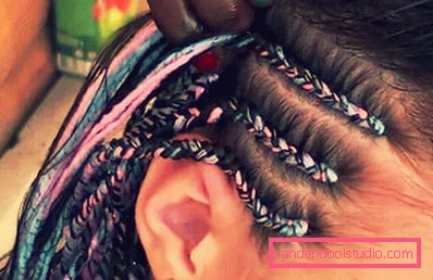 Intrecci trecce afro con pickup e filo