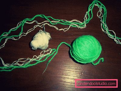 Intreccia trecce afro con fili