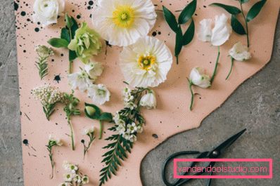 Acconciature con fiori freschi nei capelli (per un matrimonio, la laurea, i bambini)