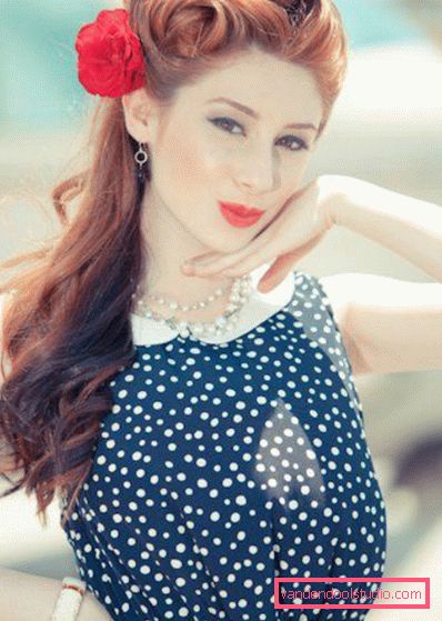 Acconciature da pin-up per capelli lunghi