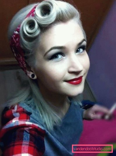 Acconciature da pin-up per capelli di media lunghezza