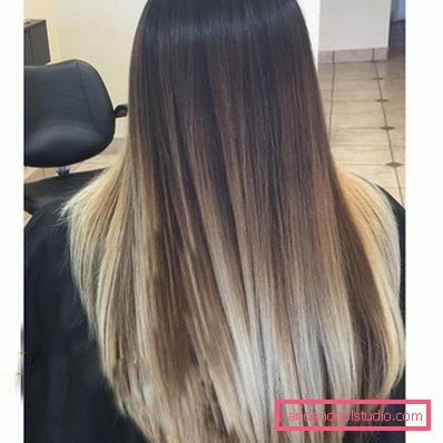 Shatush su capelli lunghi scuri.