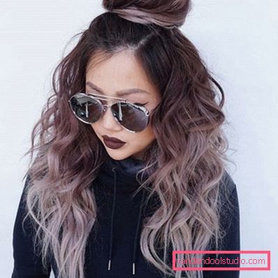 Shatush su capelli lunghi scuri.