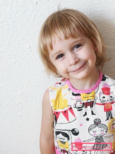 Pagina di taglio di capelli per bambini
