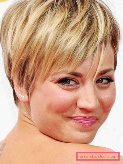 taglio di capelli pixie per viso tondo