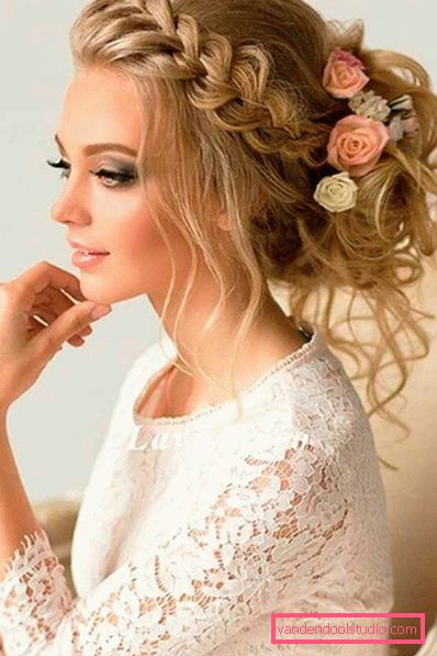 Acconciature da sposa con trecce