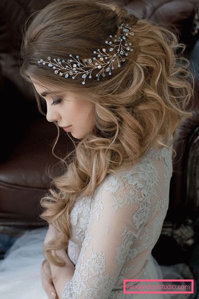 Acconciature da sposa con trecce