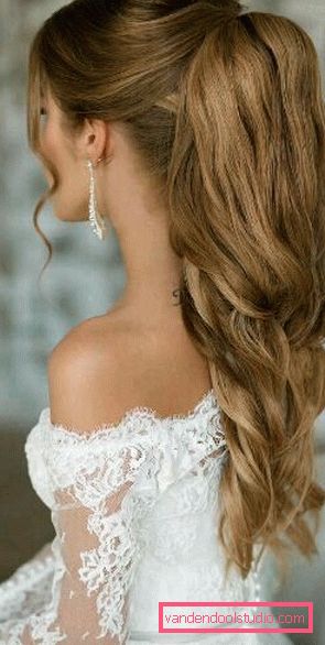 Acconciatura da sposa con chignon
