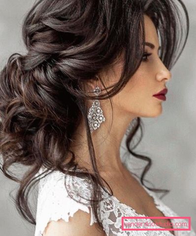 Acconciatura da sposa con chignon