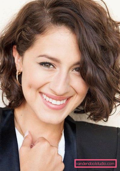 styling per capelli corti