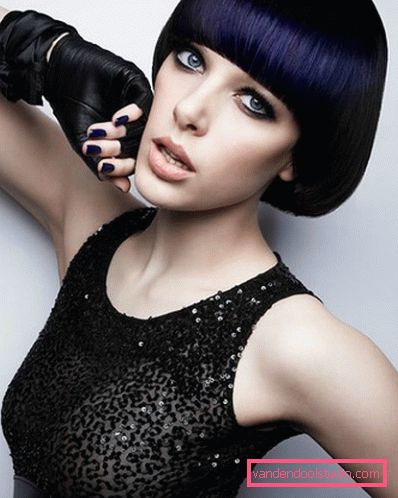 Cappello e frangia di taglio di capelli da donna