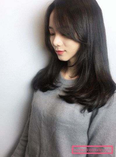 Taglio di capelli per donne per il tipo di volto asiatico