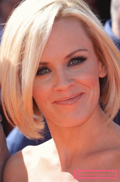 Acconciature da donna per una faccia rettangolare