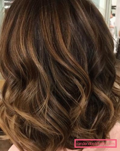 Balayazh da colorare su capelli medi Balayazh: tecnica delicata per colorare i capelli