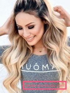 Acconciatura per capelli lunghi in modo rapido e bello Facciamo acconciature per capelli lunghi in modo rapido e bello