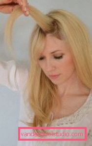 Fai i capelli con le trecce sui capelli medi