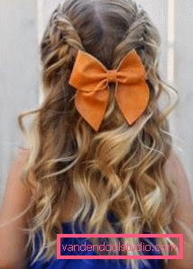 Acconciature per capelli lunghi Acconciature per bambine per capelli lunghi