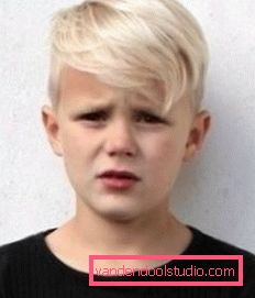 Taglio di capelli per ragazzi con frangia Tagli di capelli per bambini per ragazzi delle scuole elementari