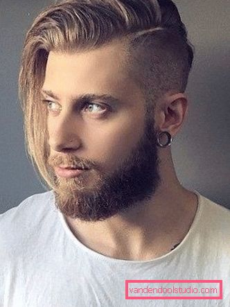 Tagli di capelli lunghi da uomo Tagli e tagli di capelli lunghi da uomo