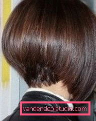 Taglio di capelli - vista posteriore Taglio di capelli spettacolare ed elegante sulla gamba