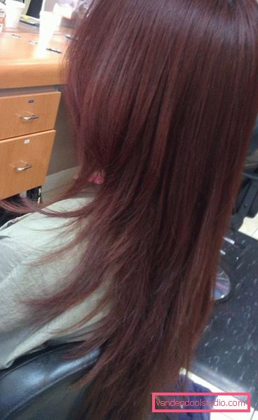 Taglio di capelli coda di volpe Taglio di volpe spettacolare su capelli lunghi e medi