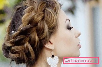 Acconciature eleganti con trecce 2019-2020