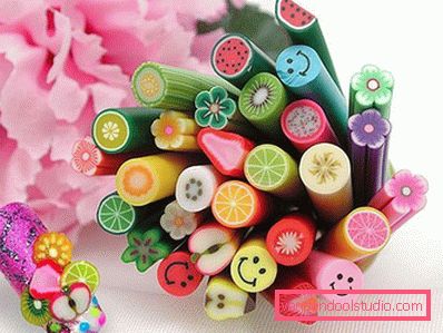 si attacca con stampe diverse si attacca con stampe diverse