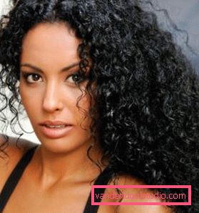 American capelli arricciati Perm capelli e suoi tipi