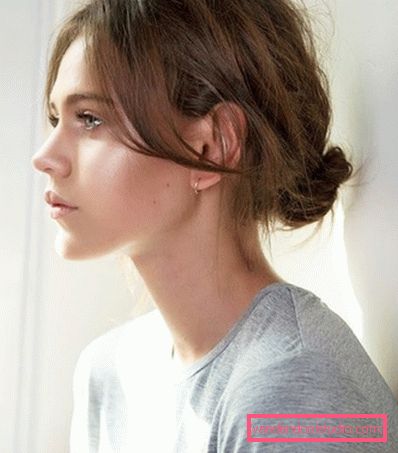 Semplici acconciature per capelli corti per le donne Semplici acconciature per capelli corti per donne di diverse età