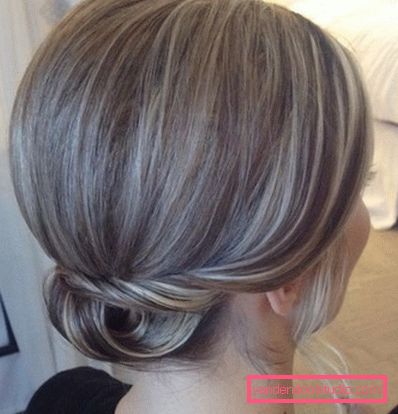 Semplici acconciature per capelli corti per le donne Semplici acconciature per capelli corti per donne di diverse età