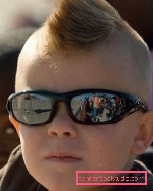 Acconciatura Mohawk Mohawk - acconciatura per uomo e donna
