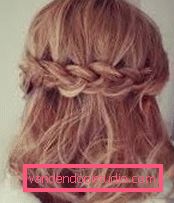 Belle acconciature per foto di capelli medi Come creare rapidamente splendide acconciature sui capelli medi con le tue mani