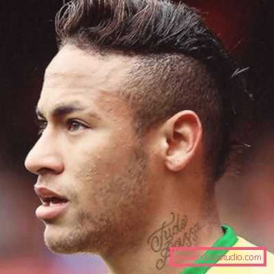 Qual è il nome del nuovo giocatore di football dell'acconciatura Neymar