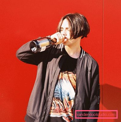 Qual è il nome dell'acconciatrice rapper Leeser