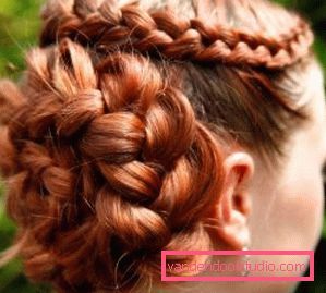 Fiore acconciatura Come realizzare una treccia a base di capelli