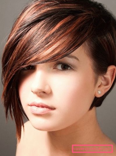 acconciature a scuola fai da te Come fare un taglio di capelli a scuola con le tue mani - uno stile semplice per ragazze in 5 minuti