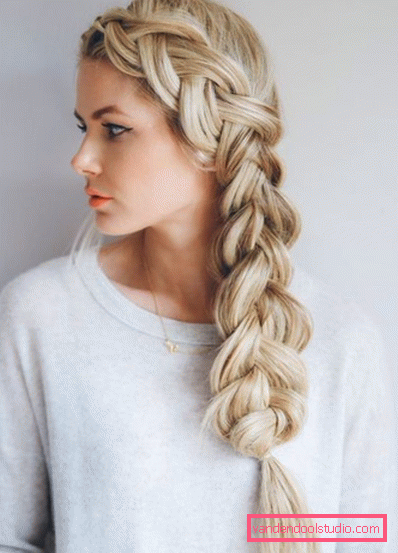 Acconciatura facile per capelli lunghi Come si fanno i capelli in 5 minuti