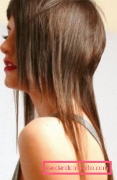 Come funziona un cappello da taglio di capelli sui capelli lunghi