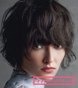 Acconciatura shaggy delle donne alla moda Quale acconciatura nella moda - tendenze nel 2019