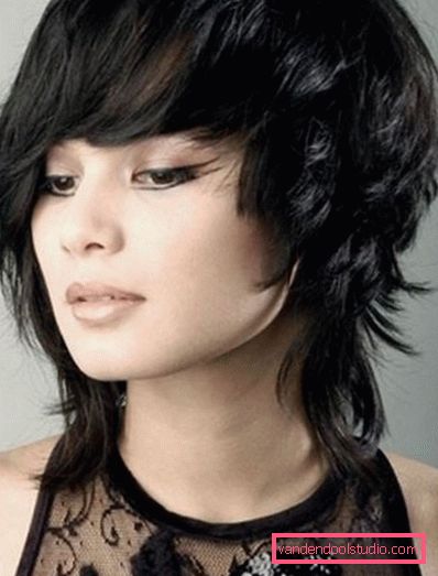 tagli di capelli di media lunghezza Quali sono i tagli di capelli da donna per capelli lunghi